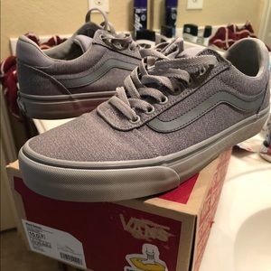 Men's Vans size 10